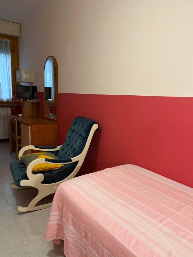 Hotel Zucconi Montecatini Terme Bagian luar foto